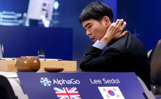 Nhà vô địch cờ vây chịu thua AlphaGo ở "trận đấu thế kỷ"