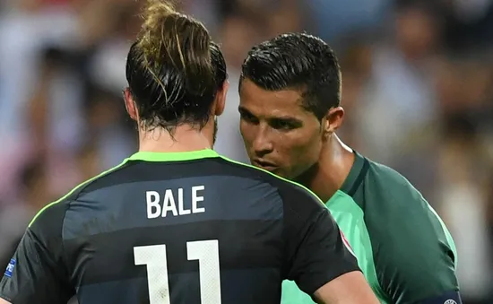 Bale hết lời ca ngợi "đàn anh" Ronaldo sau trận bán kết EURO 2016