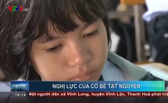 Nghị lực của cô bé tật nguyền không tay