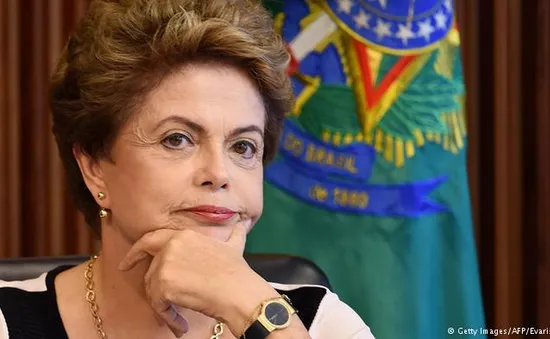 Tổng thống Brazil Dilma Rousseff chính thức bị luận tội