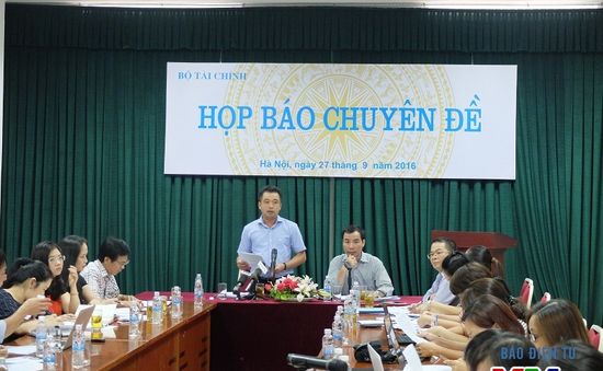 Khoán xe công: Cần giai đoạn chuyển tiếp, không thể "giải tán" ngay đội xe