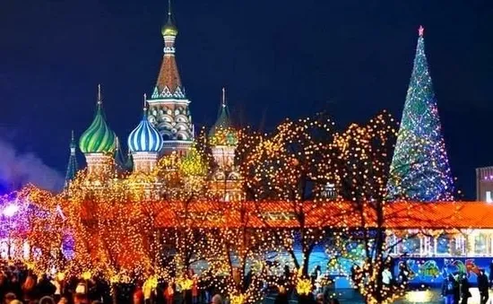 Moscow rực rỡ "Hành trình đến Giáng sinh" và năm mới 2017
