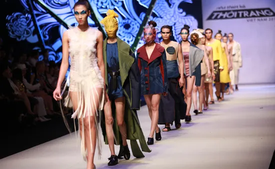 Xem lại chung kết Project Runway Vietnam mùa 3