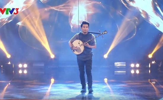 Got Talent: Thí sinh "tân cổ giao duyên" đánh bật dàn trai 6 múi