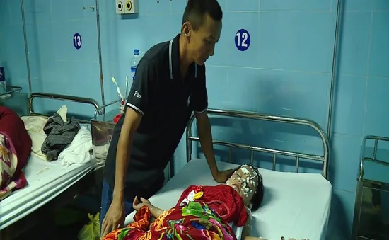 Quảng Bình: Nổ bóng bay Hydro trong đêm Trung thu, 9 người bị thương