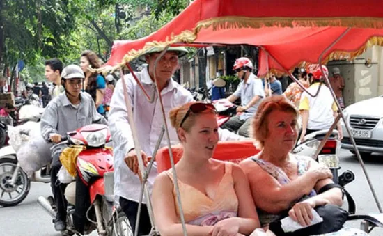 70% khách du lịch quốc tế đến Việt Nam “một đi không trở lại"