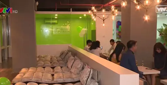 Chia sẻ không gian khởi nghiệp với Up Coworking Space