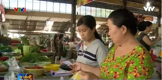 Tháng khuyến mãi 2016: Mua rau, thịt... cũng được tặng quà