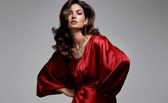 Thiên thần Victoria's Secret đẹp lộng lẫy với bộ cánh "sang chảnh"