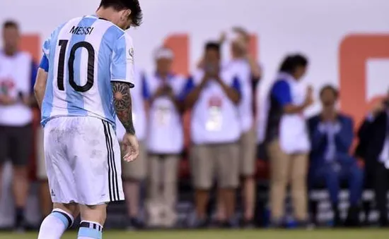 SỐC: Messi tuyên bố TỪ GIÃ đội tuyển Argentina