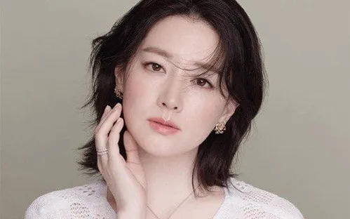 Lee Young Ae trở lại màn ảnh nhỏ