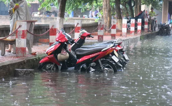 Đồng Tháp: Khu dân cư 500 căn bị ngập nặng sau cơn mưa