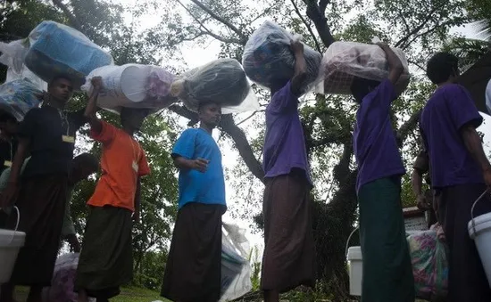 Bangladesh chặn người Rohingya định vượt biên