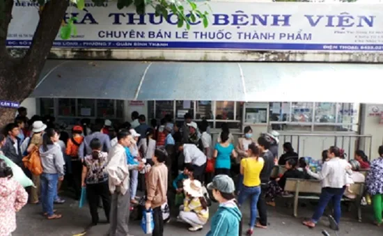 TP.HCM làm rõ thông tin lãnh đạo ép đưa thuốc vào bệnh viện