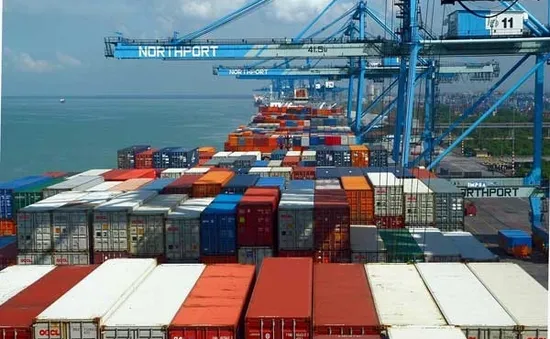 Cả nước xuất siêu 2,45 tỷ USD sau 8 tháng đầu năm