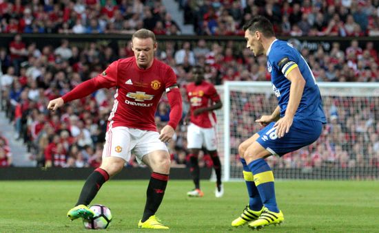 Mourinho nói gì về Rooney sau trận đấu tri ân tại Old Trafford?