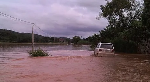 Mưa lớn gây ngập lụt ở Bá Thước, Thanh Hóa