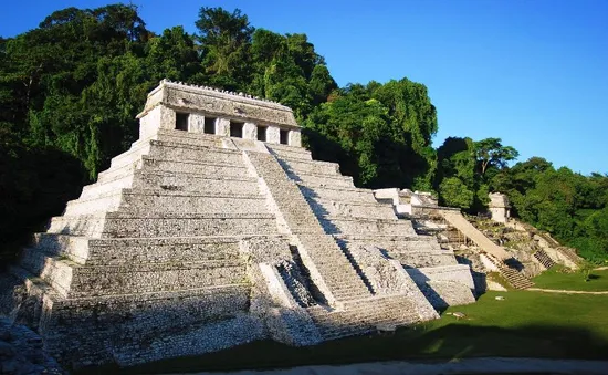 Phát hiện đường hầm nước dưới mộ vua Pakal tại Mexico