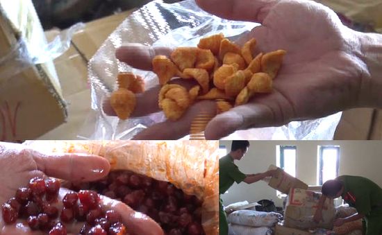 Nghệ An: Bắt giữ số lượng lớn nguyên liệu thức ăn trẻ em lậu từ Trung Quốc