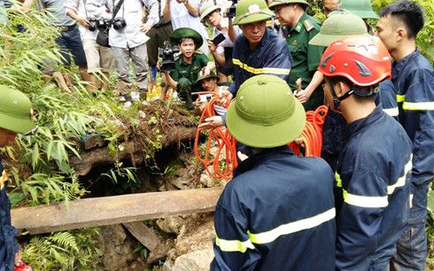 Đánh sập hang Nước tại Thanh Hóa sau vụ 3 phu vàng tử nạn