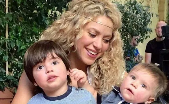 Shakira trải lòng về bệnh tình của con trai