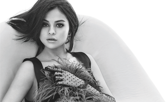 Selena Gomez vất vả tìm bạn trai