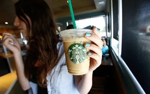 Starbucks có thể mất 5 triệu USD vì cho quá nhiều đá