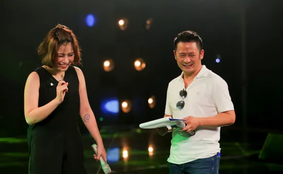 Vietnam Idol: Bằng Kiều "nối gót" Thu Minh truyền năng lượng cho top 9