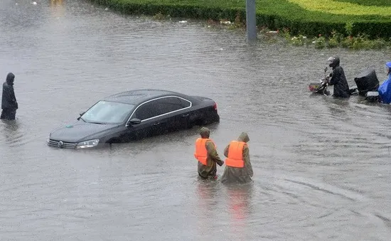 Mưa lũ tiếp tục gây thiệt hại nghiêm trọng tại Trung Quốc