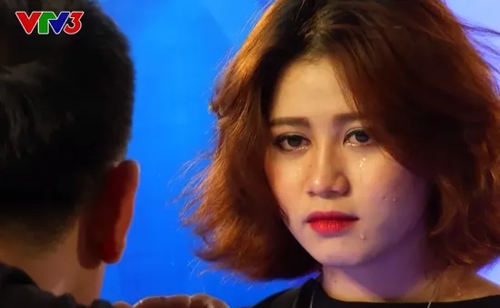 Vietnam Idol: Quán quân Học viện ngôi sao bật khóc đón nhận vé vàng