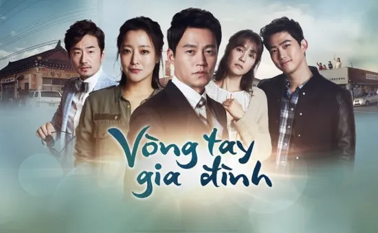 Gặp lại “biểu tượng nhan sắc” Kim Hee Sun trong “Vòng tay gia đình”