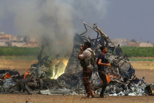 Dư luận Nga: Vụ bắn rơi máy bay ở Syria là “hành động khủng bố hèn hạ”