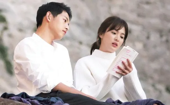 Fan muốn Song Hye Kyo - Song Joong Ki nên duyên ngoài đời