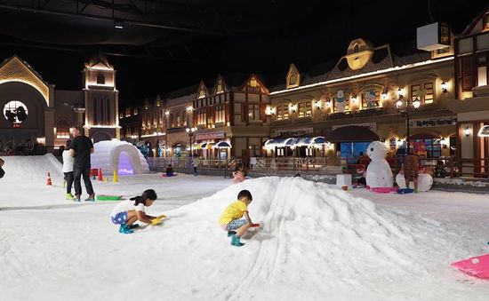 Snow Town - Thị trấn tuyết lớn nhất Đông Nam Á ở TP.HCM