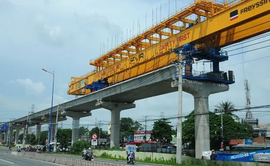 Triển khai robot đào đường hầm cho tuyến metro TP.HCM