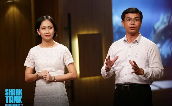 Shark Tank Việt Nam - Tập 6: Thương thuyết căng thẳng, đôi vợ chồng trẻ gọi thành công 11 tỷ đồng từ Shark Phú