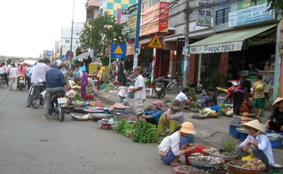 Gần 700 hộ dân ở TP.HCM viết cam kết không lấn chiếm vỉa hè