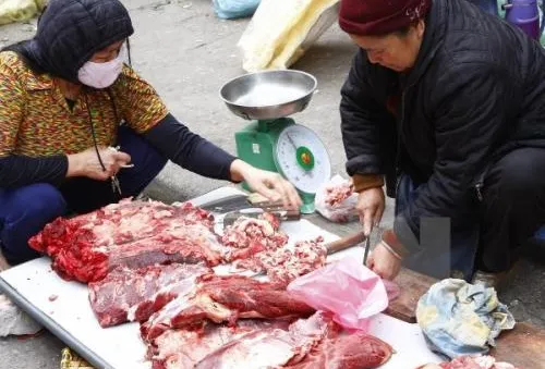 An toàn vệ sinh thực phẩm: Quản lý lỏng lẻo, vi phạm tràn lan