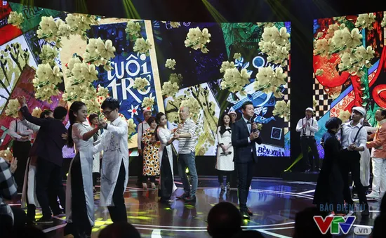 Không khí Tết ngập tràn trong Gala Giai điệu tự hào