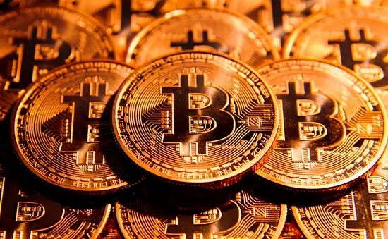 CEO ngân hàng quyền lực nhất thế giới cảnh báo Bitcoin chỉ là một "trò lừa đảo"