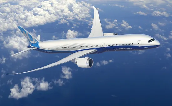 Boeing ra mắt máy bay Dreamliner 787-10 mới