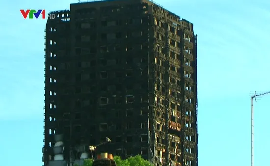 Thủ tướng Anh yêu cầu điều tra toàn diện vụ cháy chung cư Grenfell