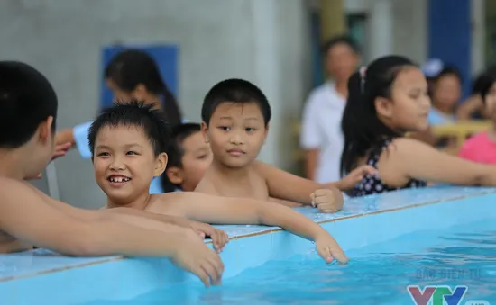 Đẩy mạnh phong trào dạy bơi, giúp học sinh nhận biết địa điểm tiềm ẩn nguy cơ đuối nước