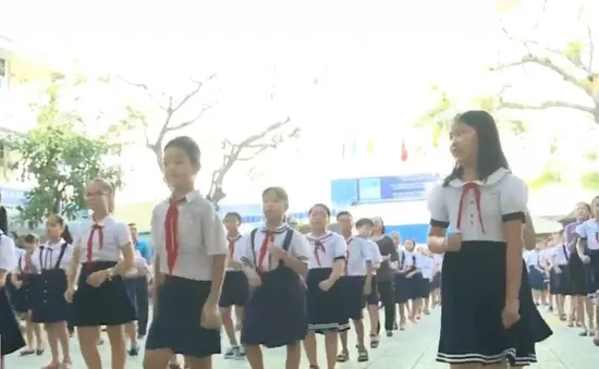 Bài nhảy Chachacha rộn ràng nơi trường học