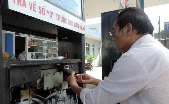 “Tem niêm phong đồng hồ cây xăng là giải pháp tiết kiệm, an toàn”