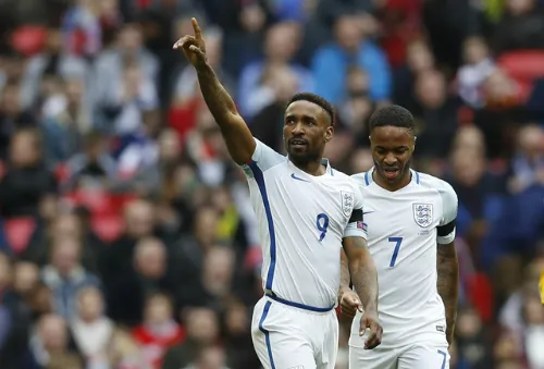 Defoe cạnh tranh suất tiền đạo ĐT Anh dự World Cup 2018