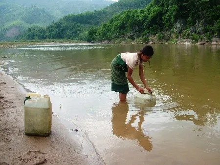 Hàng chục nghìn hộ dân ở Quảng Bình "khát" nước sạch