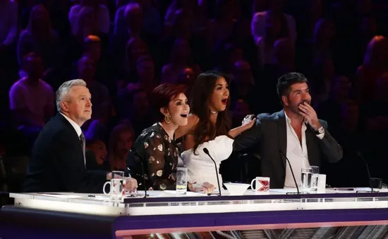 The X-Factor Anh trở lại, Simon Cowell quyết loại bỏ nhiều chiêu trò