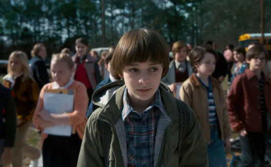 Fan của Stranger Things "đứng ngồi không yên" trước hình ảnh mùa mới