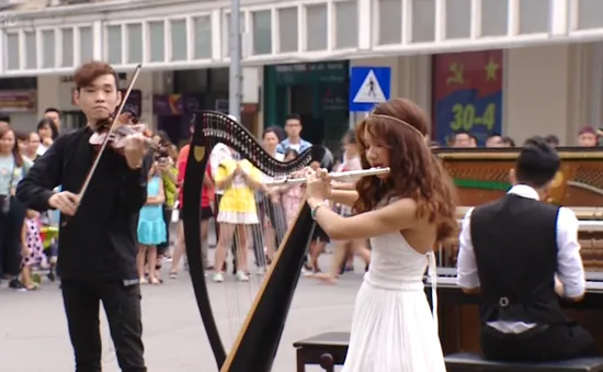 Rhapsody Philharmonic đưa "Giao hưởng đường phố" đến với công chúng